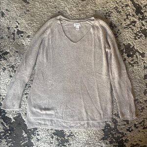 Old Navy Women's V-Neck Sweater - Light Gray